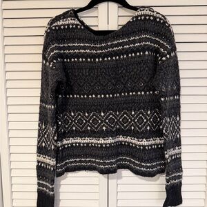 American Eagle Black and Gray Knit Sweater